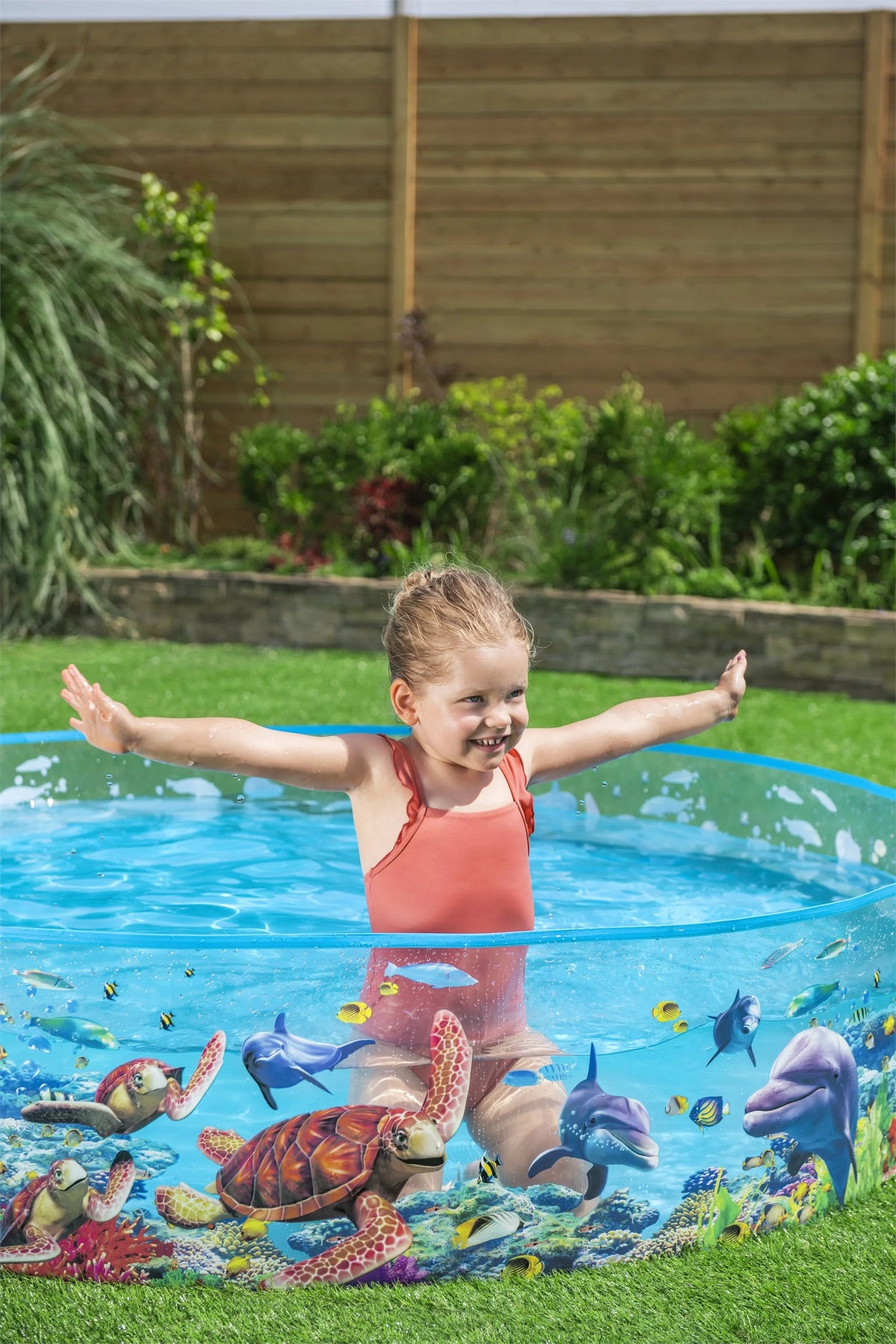 Round Above-Ground Kiddie Pool 8' x 18 H672