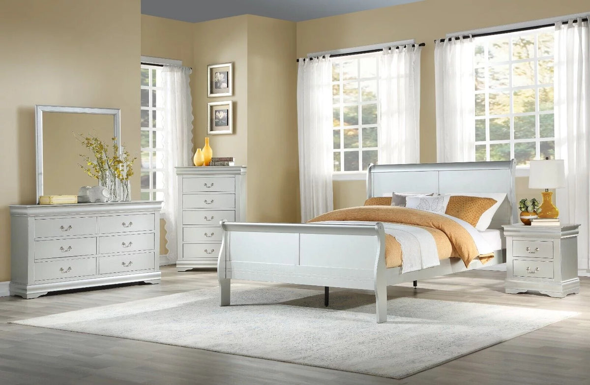 Eastern King 4pc Bedroom Set Panel Bed Dresser Mirror Nightstand F550167
