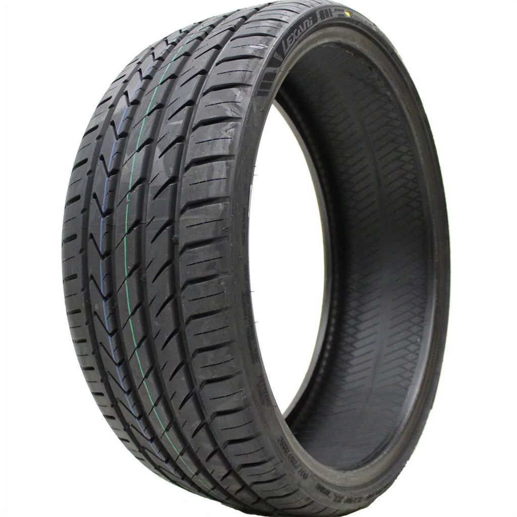 315/30R30 114 V Tire P57933