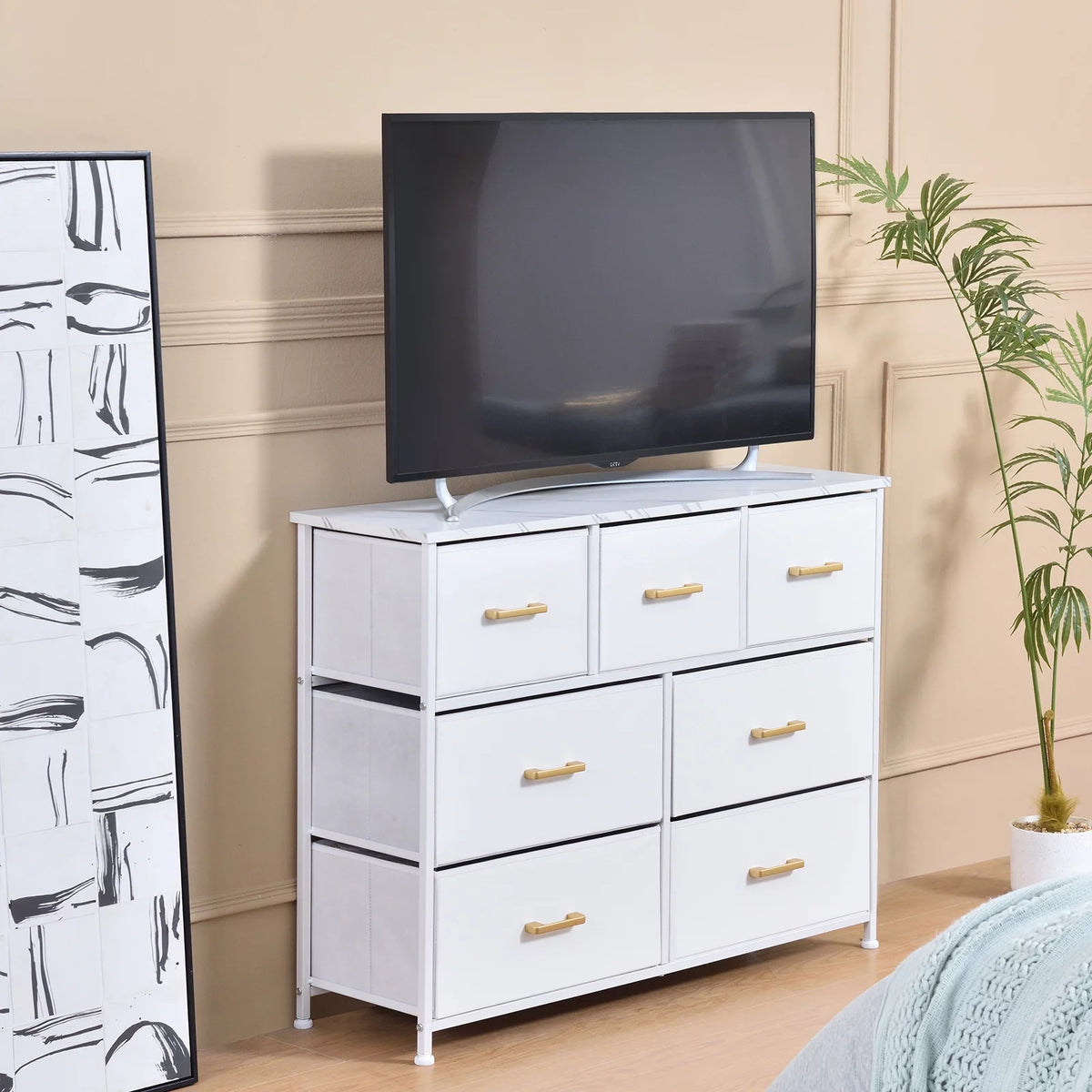White 7 Drawer Dresser J704