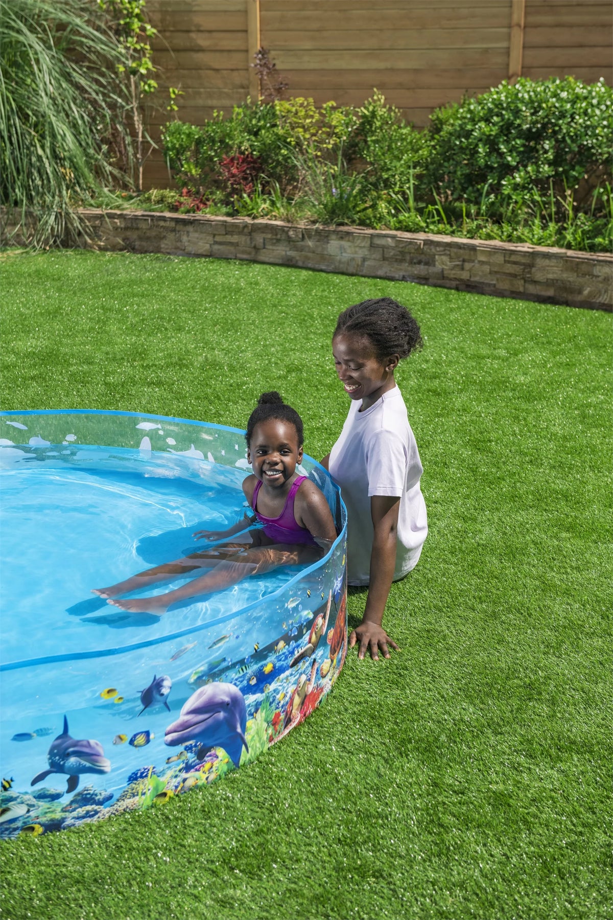 Round Above-Ground Kiddie Pool 8' x 18 H672