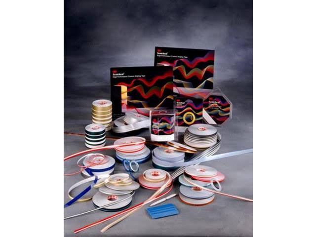 Gold Metallic Striping Tape L908373