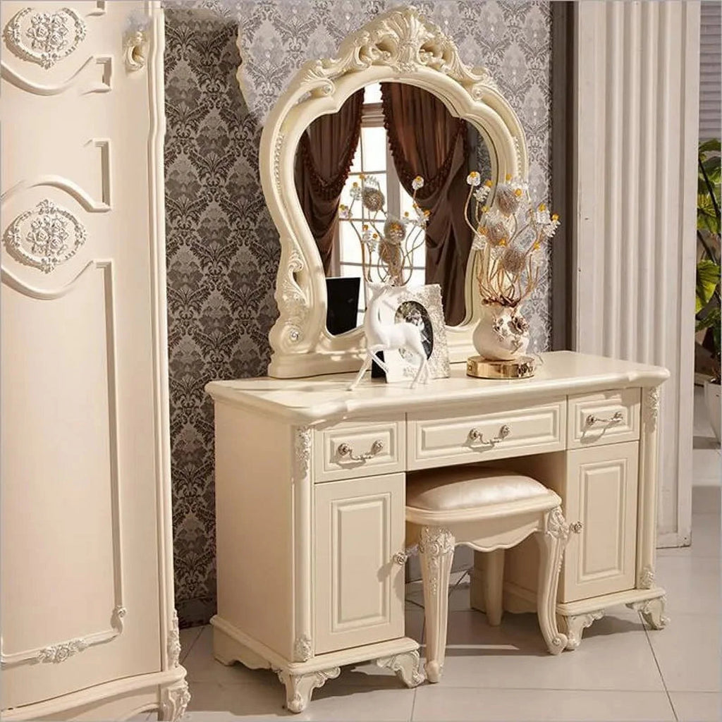 White French Dressing Table U65807