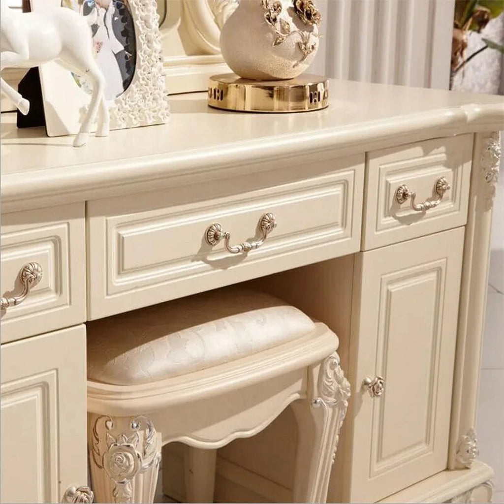 White French Dressing Table U65807