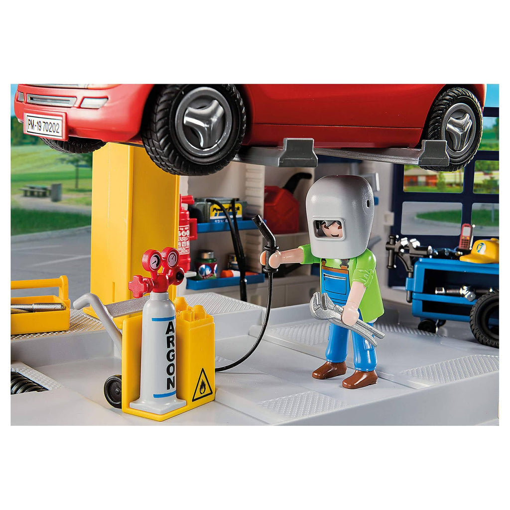 Car Repair Garage T393