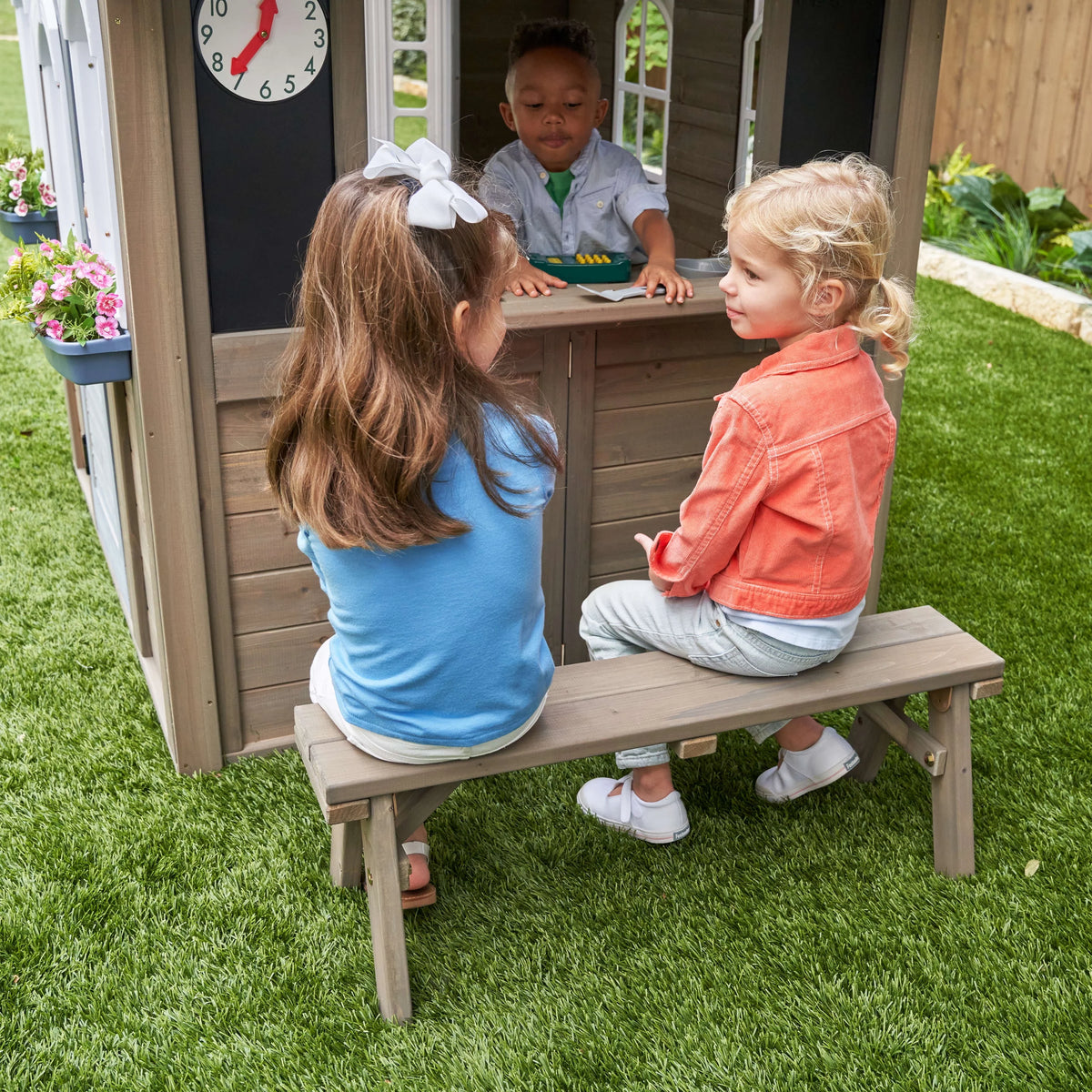Wooden Outdoor Playhouse with Kitchen V377362