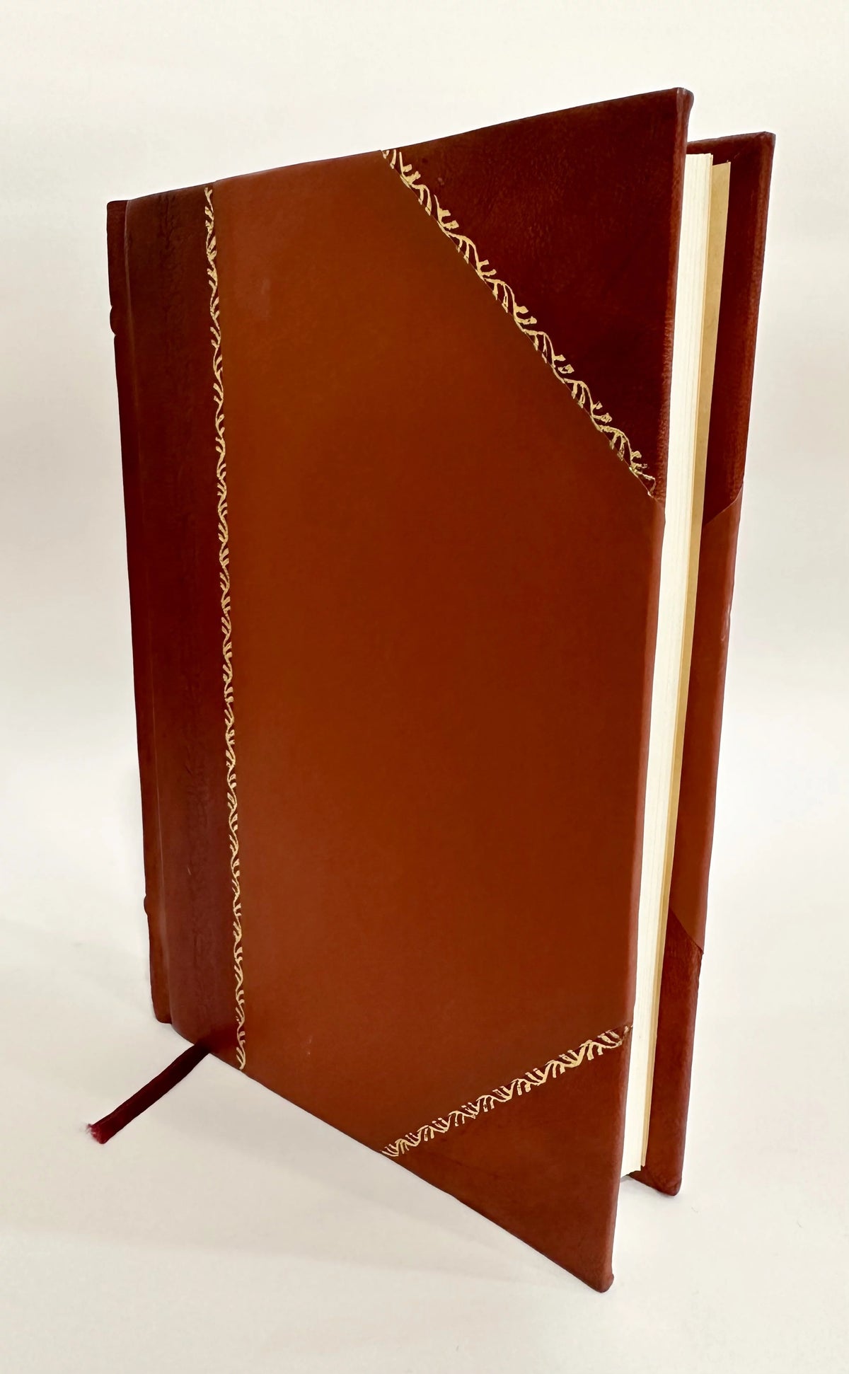 Leather Bound Book Q22003